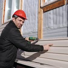 How To Choose The Right Materials for Your Siding Installation in 'Lake St Louis, MO